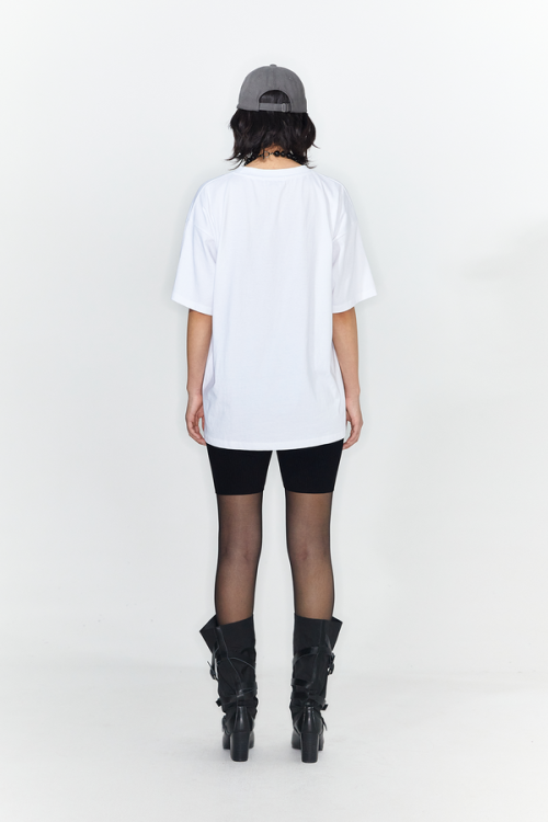 CRESCENDO GRAPHICS T-SHIRT IN WHITE
