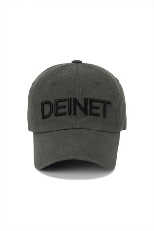 DEINET LOGO CAP IN CHARCOAL
