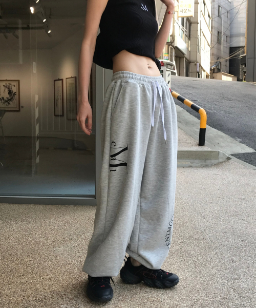 Division wide sweat jogger pants (Gray, Black)