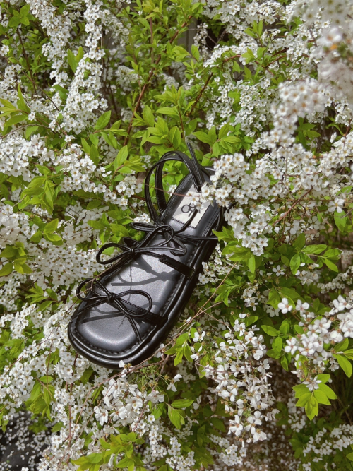 Tulia ribbon sandals
