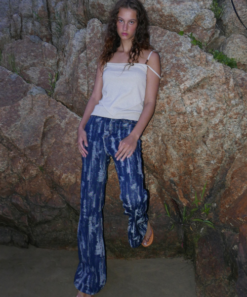 DAMAGE BOOTS CUT DENIM JEANS - NAVY