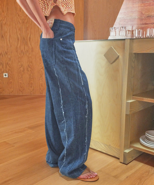FRINGE LINE DENIM PANTS - BLUE