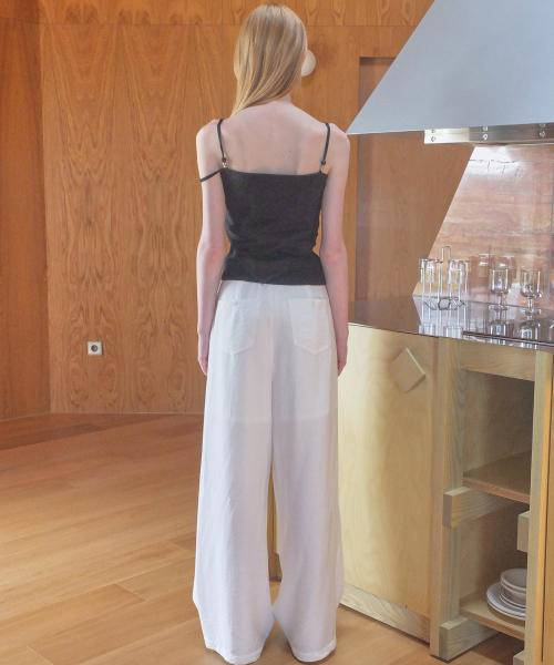 RHOMBUS BEADS TOP - BLACK
