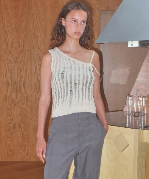 LAYERED TANK KNIT TOP - BEIGE
