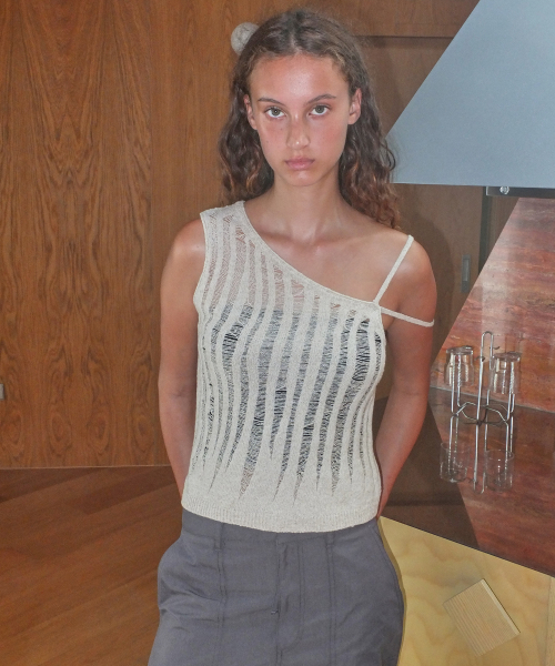 LAYERED TANK KNIT TOP - BEIGE