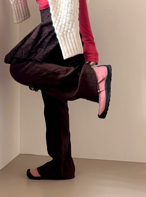 Verity velcro sneakers