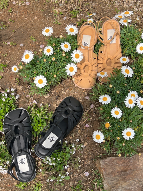 Brolin sandals