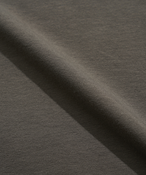 SCOOP TEE / CHARCOAL