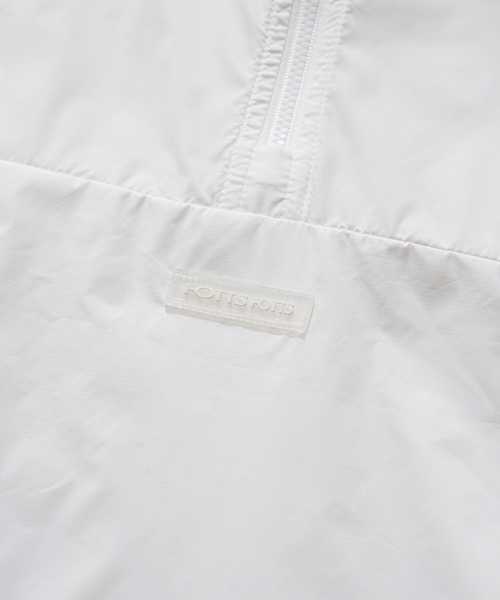 LIGHT ANORAK / WHITE