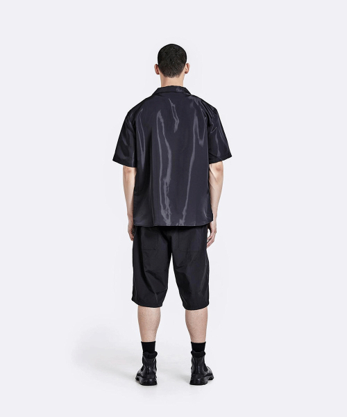Shiny Half shirt - Black