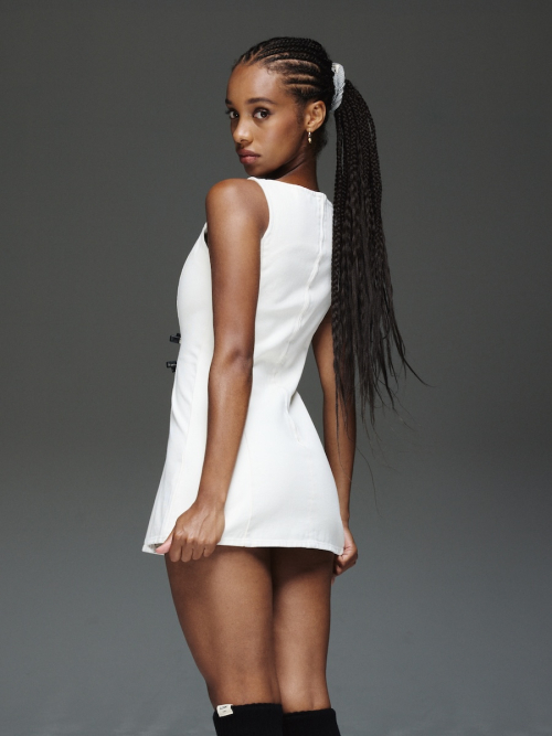 THE CHLOE DRESS (WHITE)