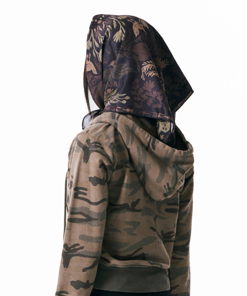 Western Forest Printed Scarf (Dark Brown)