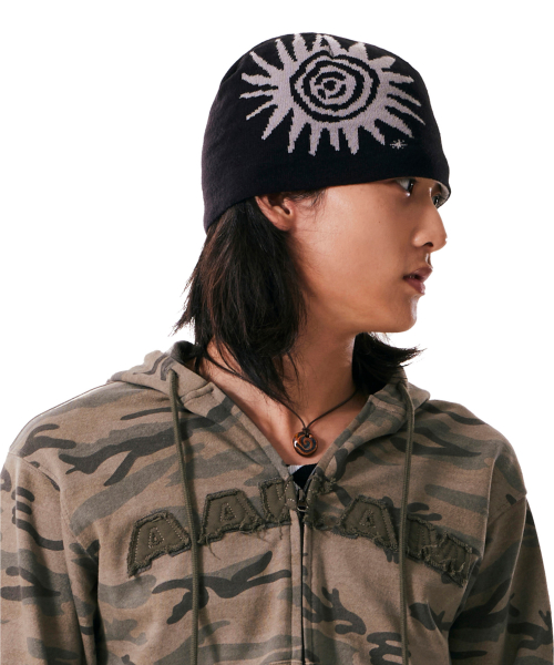 Sun Jacquard Beanie (Black)