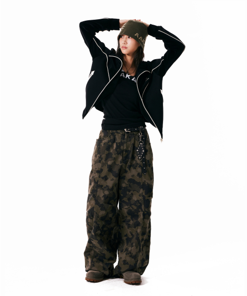 Knee Pin-tuck Camouflage Twill Pants (Khaki)