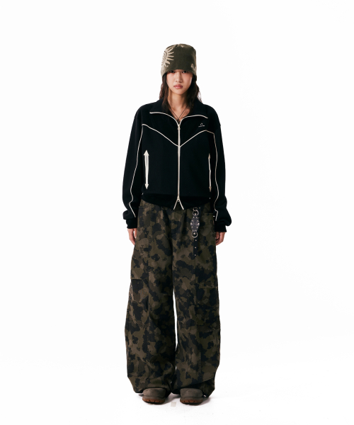 Knee Pin-tuck Camouflage Twill Pants (Khaki)