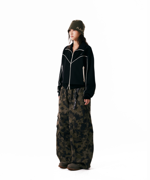 Knee Pin-tuck Camouflage Twill Pants (Khaki)