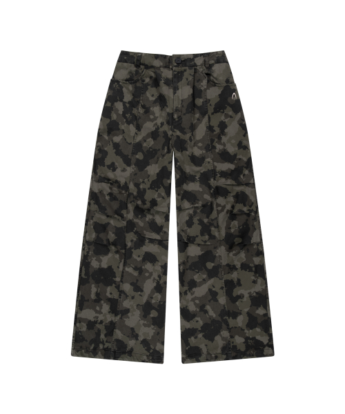 Knee Pin-tuck Camouflage Twill Pants (Khaki)