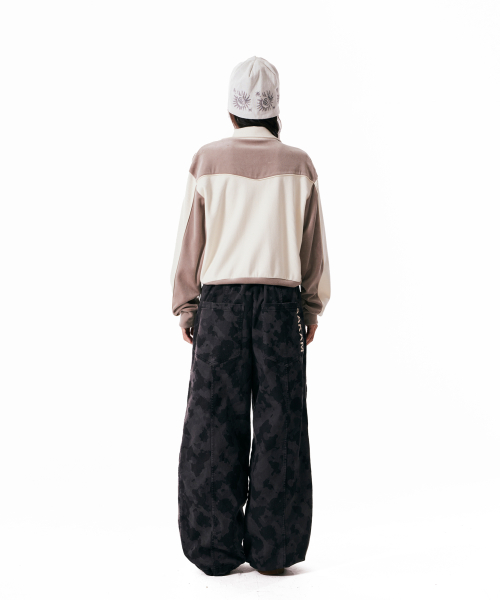 Knee Pin-tuck Camouflage Twill Pants (Black)