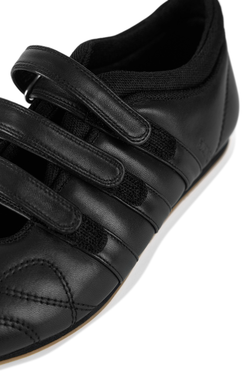 MOZZI SHOES IN BLACK