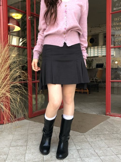 벨로 플리츠 미니 스커트