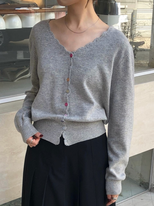 살레나 울 브이넥 가디건