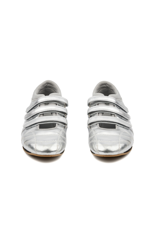 MOZZI SHOES IN SILVER