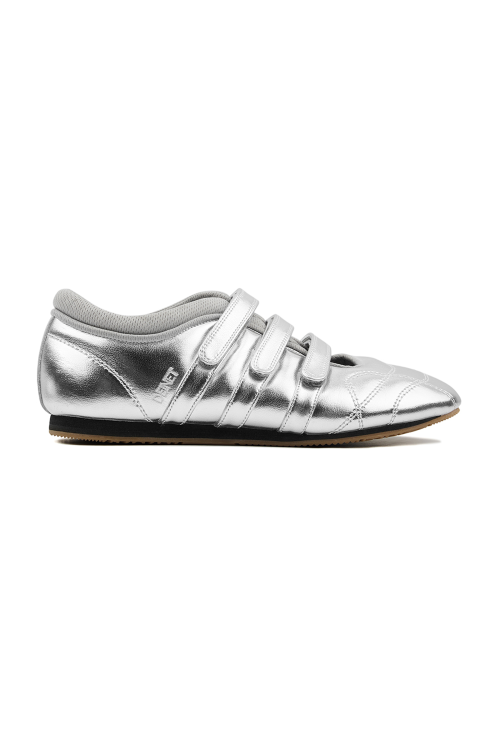 MOZZI SHOES IN SILVER