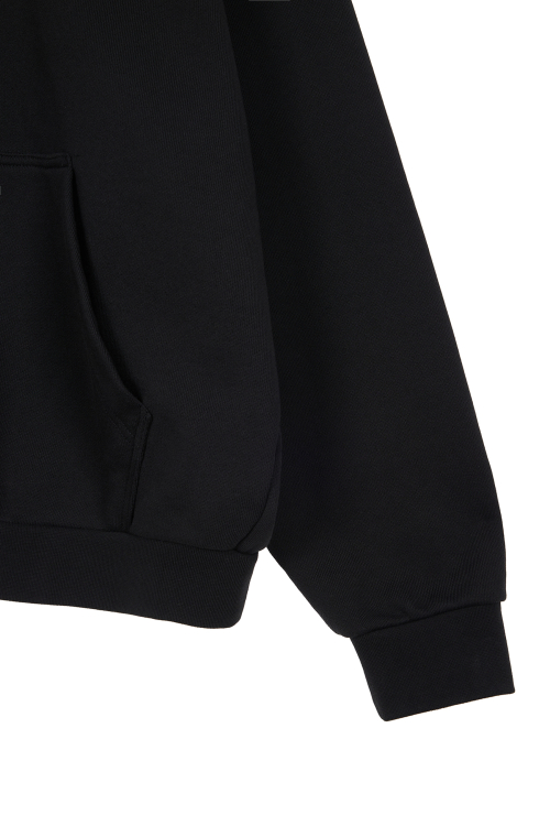 LOST IN SYDNEY ZIP-UP HOODIE IN BLACK