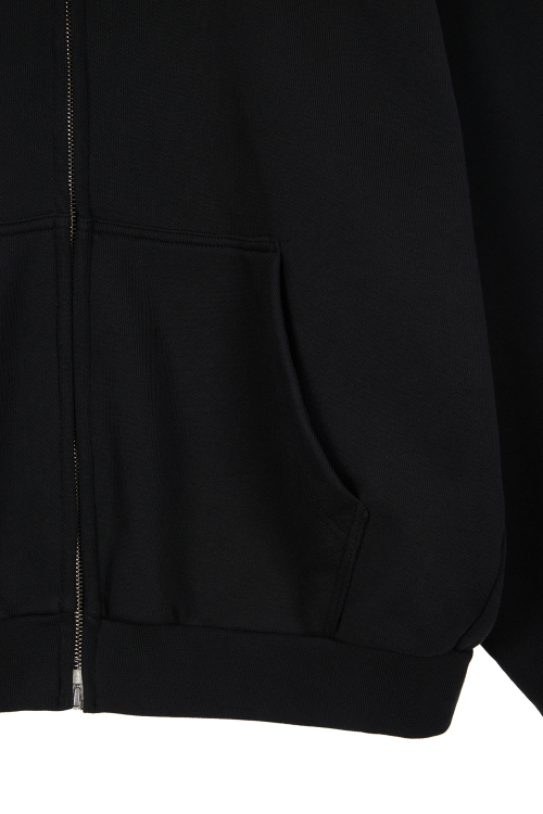 LOST IN SYDNEY ZIP-UP HOODIE IN BLACK