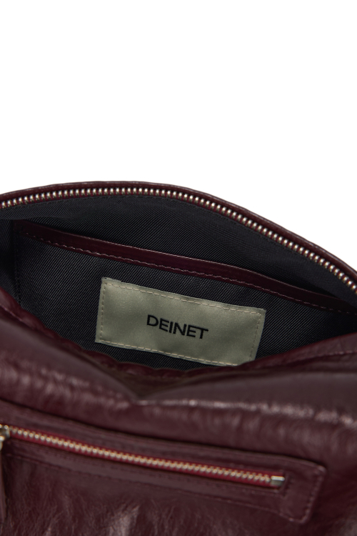 STUD POCKET BAG IN BURGUNDY