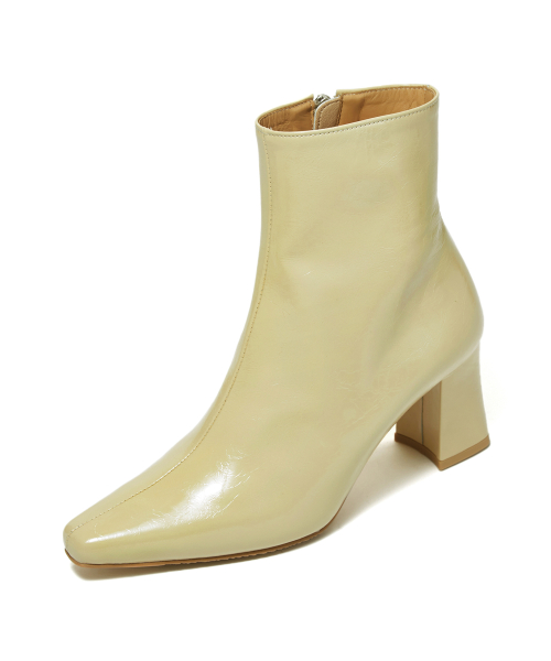 Jenny Boots [Butter]