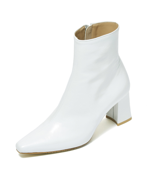 Jenny Boots [White]