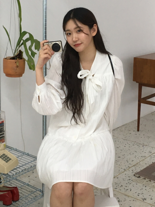 DARLENE bow neck dress