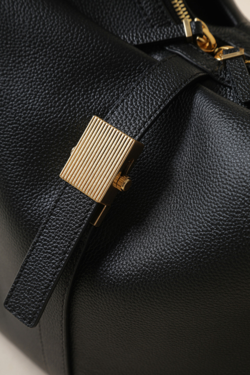 Nova Shoulder 34_RCBSX24647BKX
