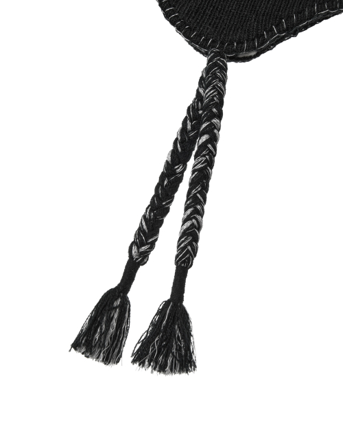 EARFLAP BEANIE [BLACK]