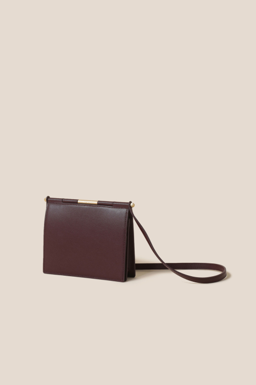 Mael Passport Wallet (Wine)_RCWGX24643WIX