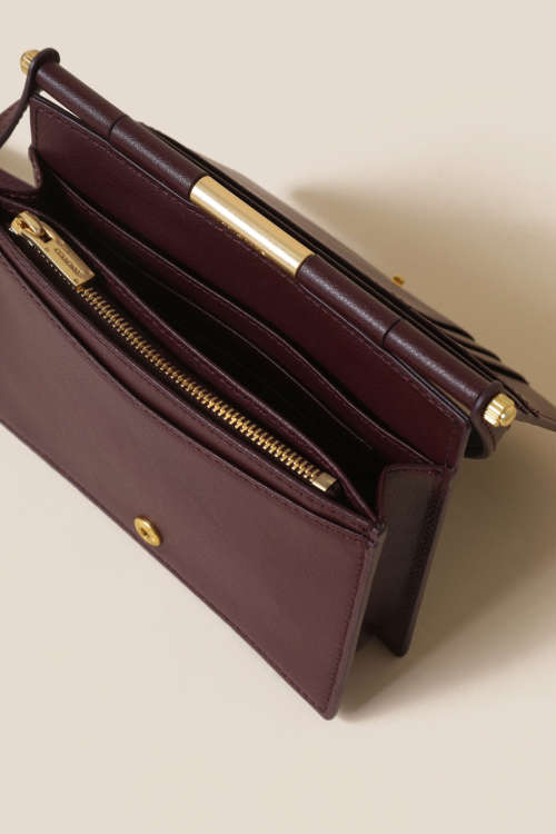 Mael Passport Wallet (Wine)_RCWGX24643WIX