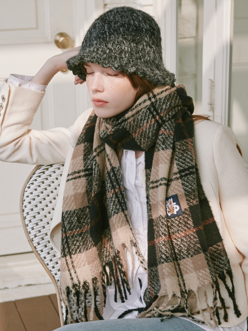 Tartan Check Muffler (Black)