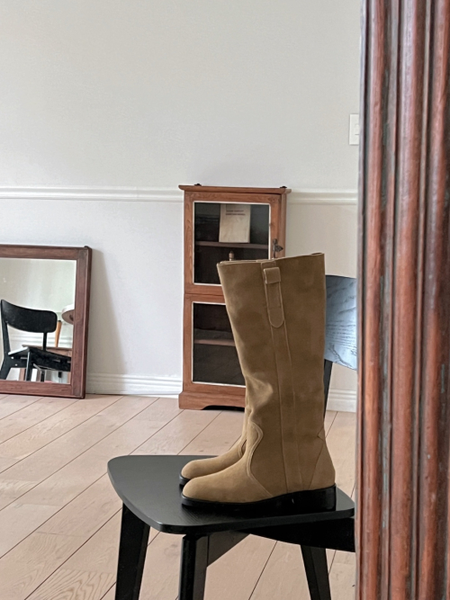 Kintu leather boots