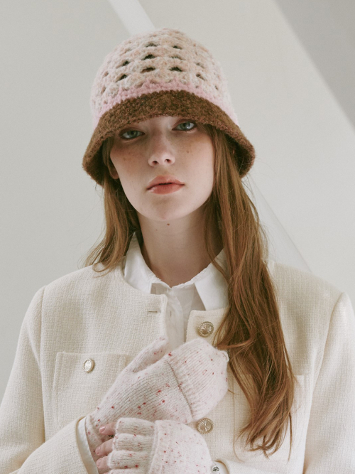 Shell Crochet Hat (Pink & Brown)