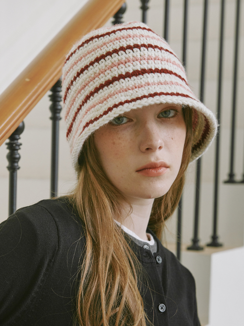 Wool Stripe Crochet Hat (Pink)
