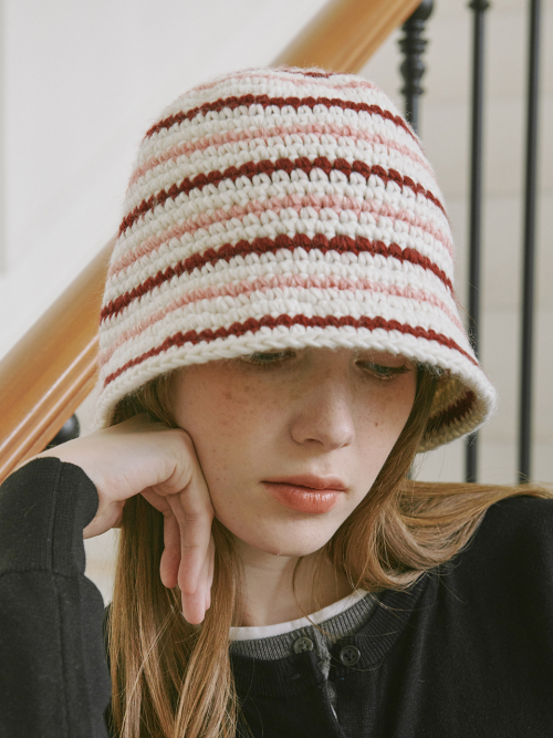 Wool Stripe Crochet Hat (Pink)
