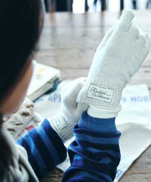 FLUFFY SHORT GLOVES - 8 colors