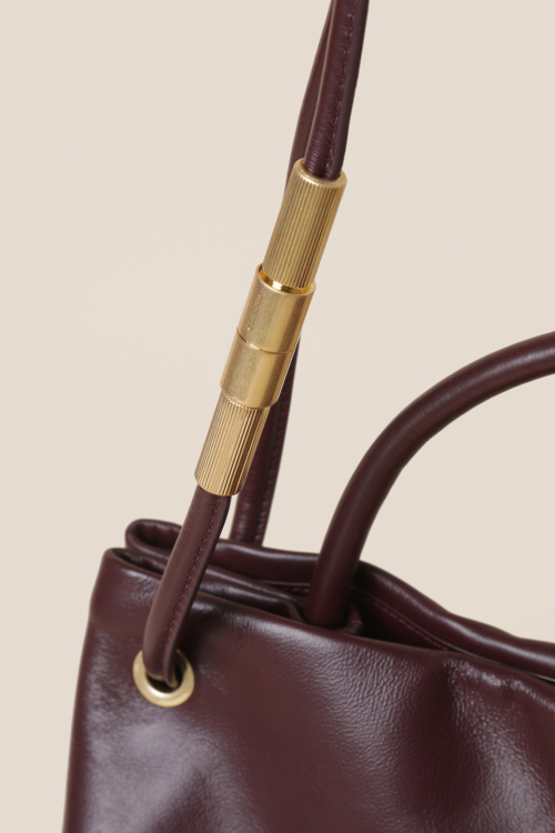 Lien Shoulder 33 (Wine)_RCBSX24650WIX