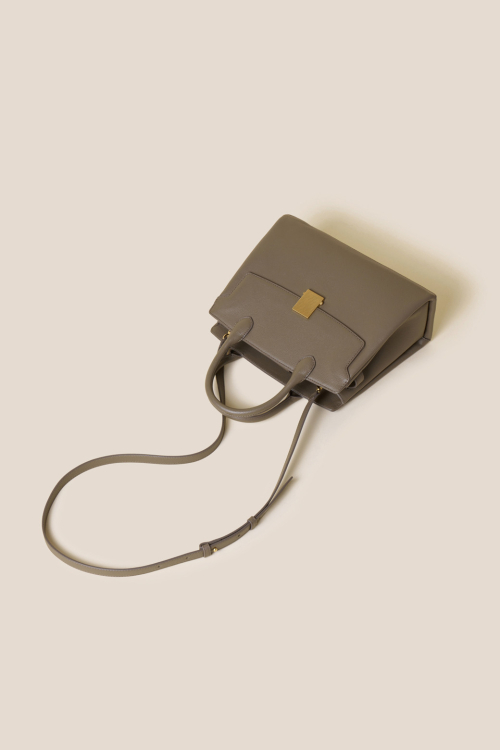 Stephanie Le Temp Tote 31 (Taupe)_RCBTX24659TPX