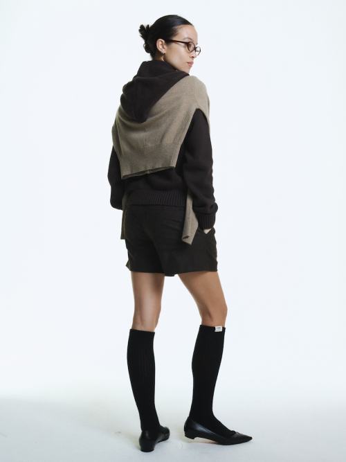 G WOOL MINI SHORTS (BROWN)