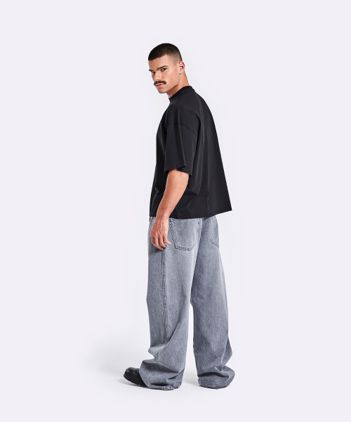 Oversized T-shirt - Black