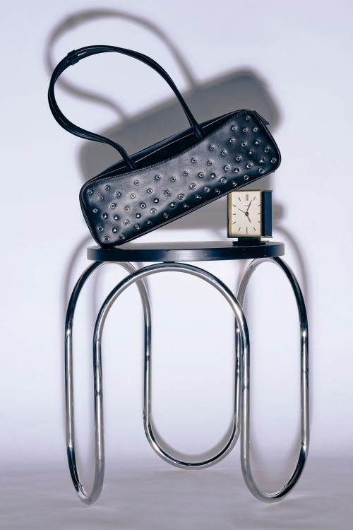 Bern Shoulder 36 (Black)_RCBSX24658BKX