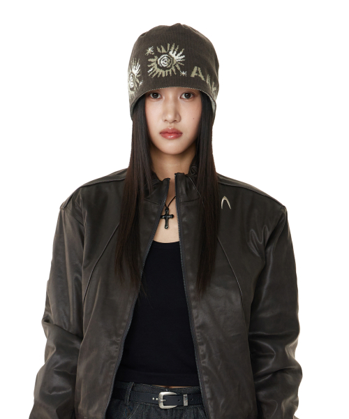 Small Sun Jacquard Beanie (Brown)