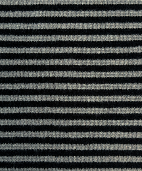TCM mini logo stripe muffler (black/grey)